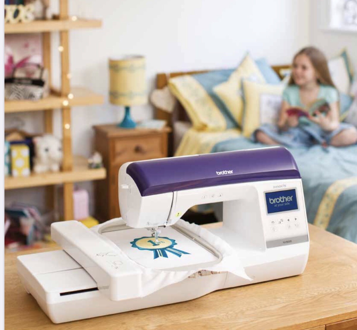 [Trả góp 0%]Máy thêu  Brother NV800E - chính hãng