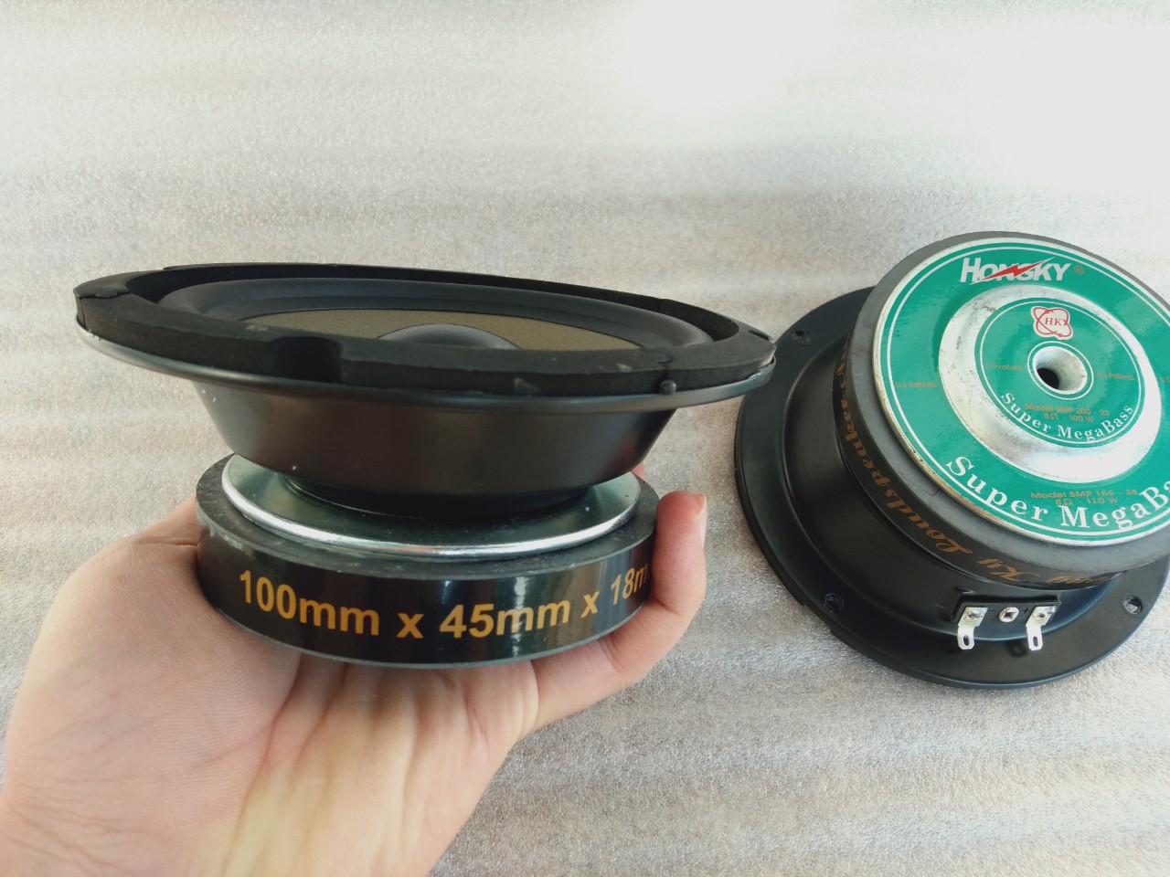 LOA- 1 CỦ LOA MID 12 HK MÀNG VÀNG