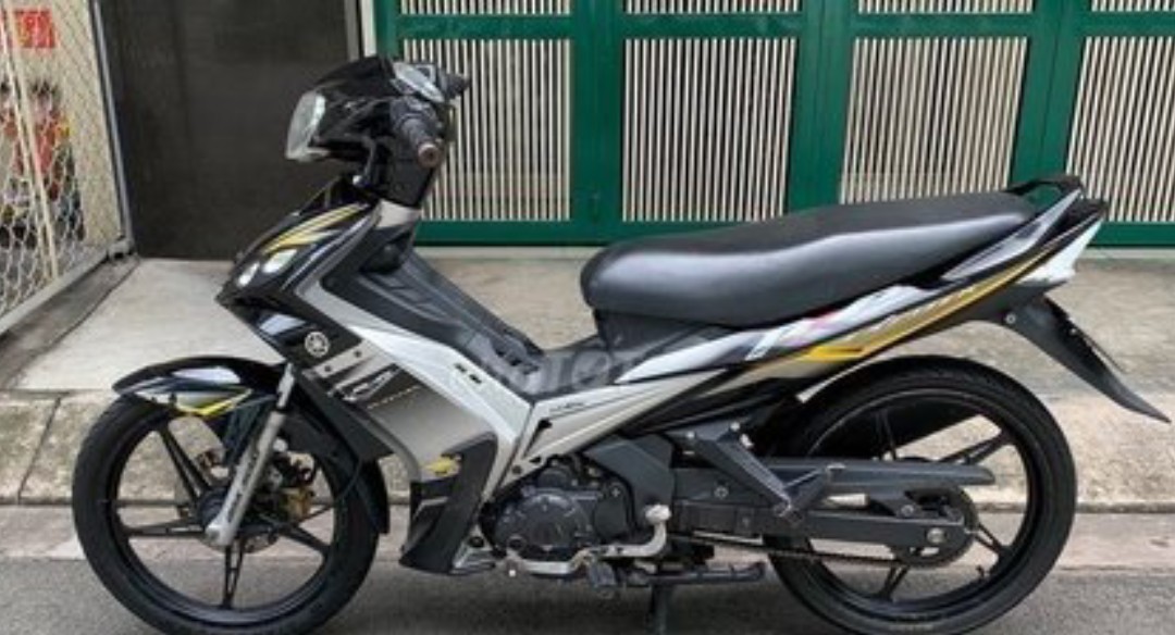 Tem rời ex 2010 RC xám đen chỉ vàng dán xe đen