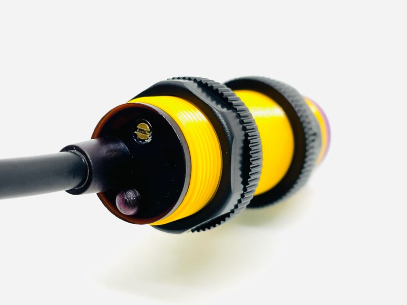 Cảm Biến Khoảng Cách E18-D80NK