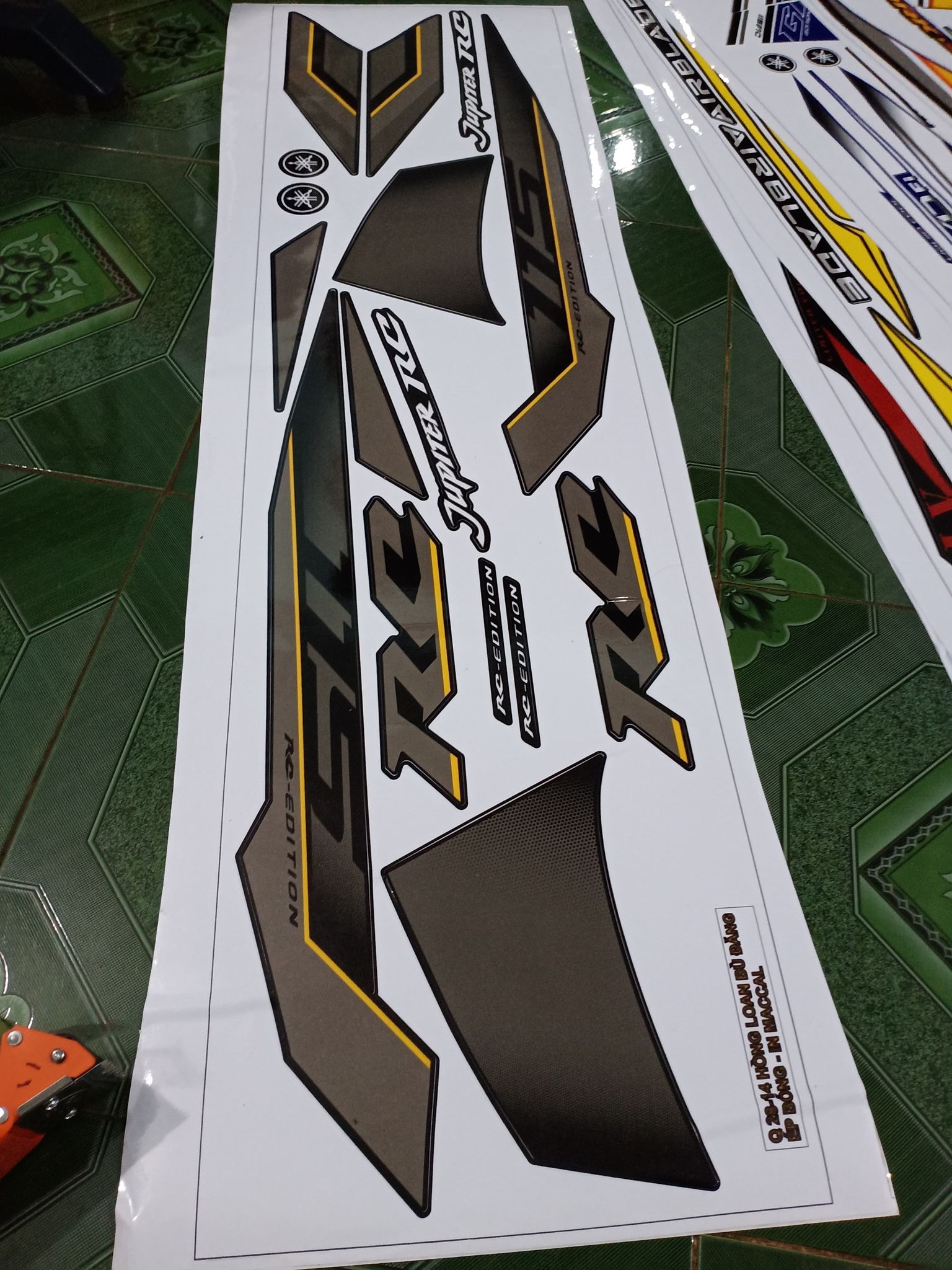 tem rời jupiter Rc fi xám chỉ vàng