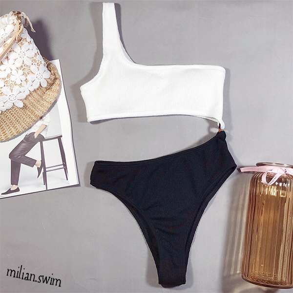 Bikini đen trắng gân tăm- 𝐁𝐞𝐫𝐫𝐲 𝐗 𝐀𝐥𝐢𝐞𝐞