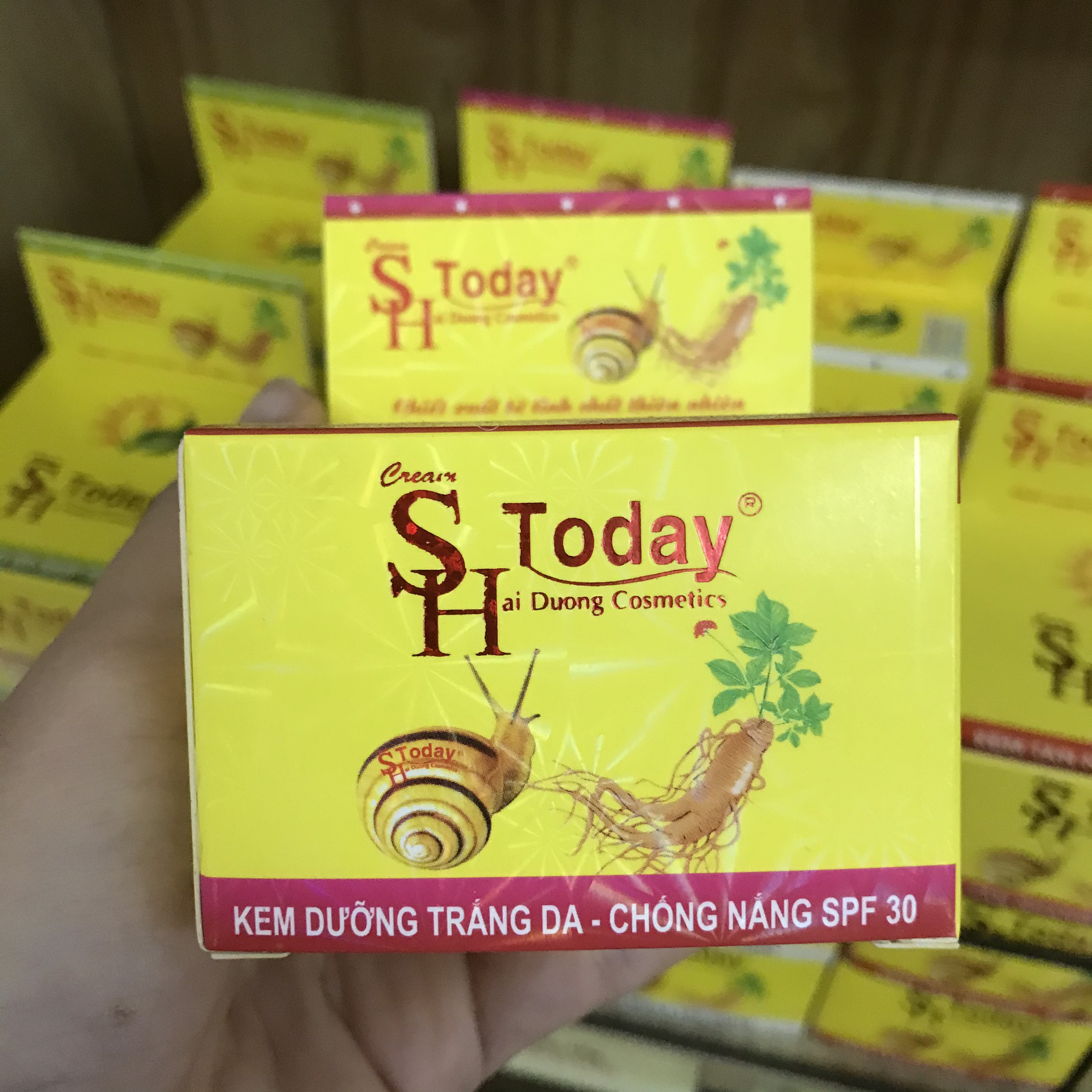 SH Today Kem dưỡng trắng da chống nắng SPF 30 10g