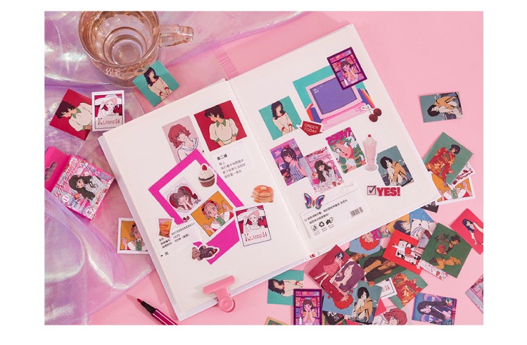 Hộp 46 stickers cô gái anime