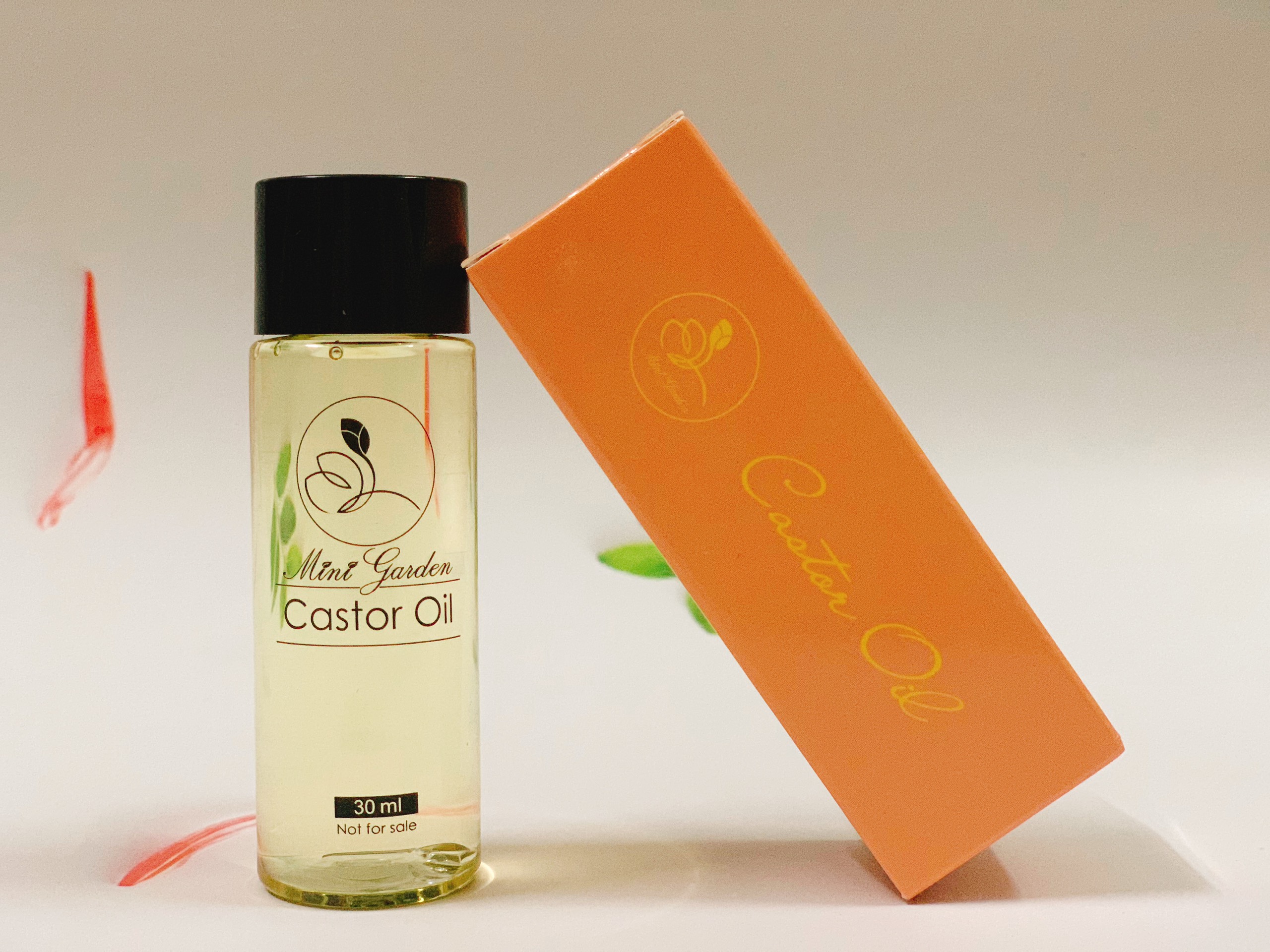 DẦU TẨY TRANG MẮT MÔI MINI GARDEN 30ML