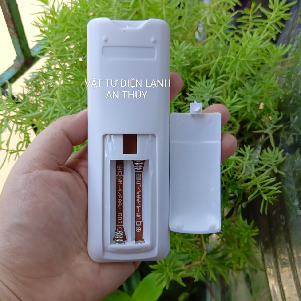 Remote máy lạnh Sharp nhỏ đời mới - Điều khiển điều hòa Sharp