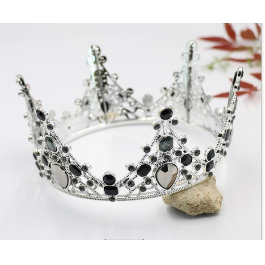 Vương miện NHỰA đá đen 12.5cm*6cm (chiếc)