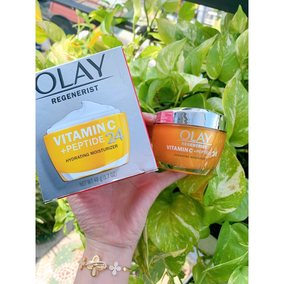 Kem dưỡng da Olay vitamin C peptide 24 hydrating moisturizer