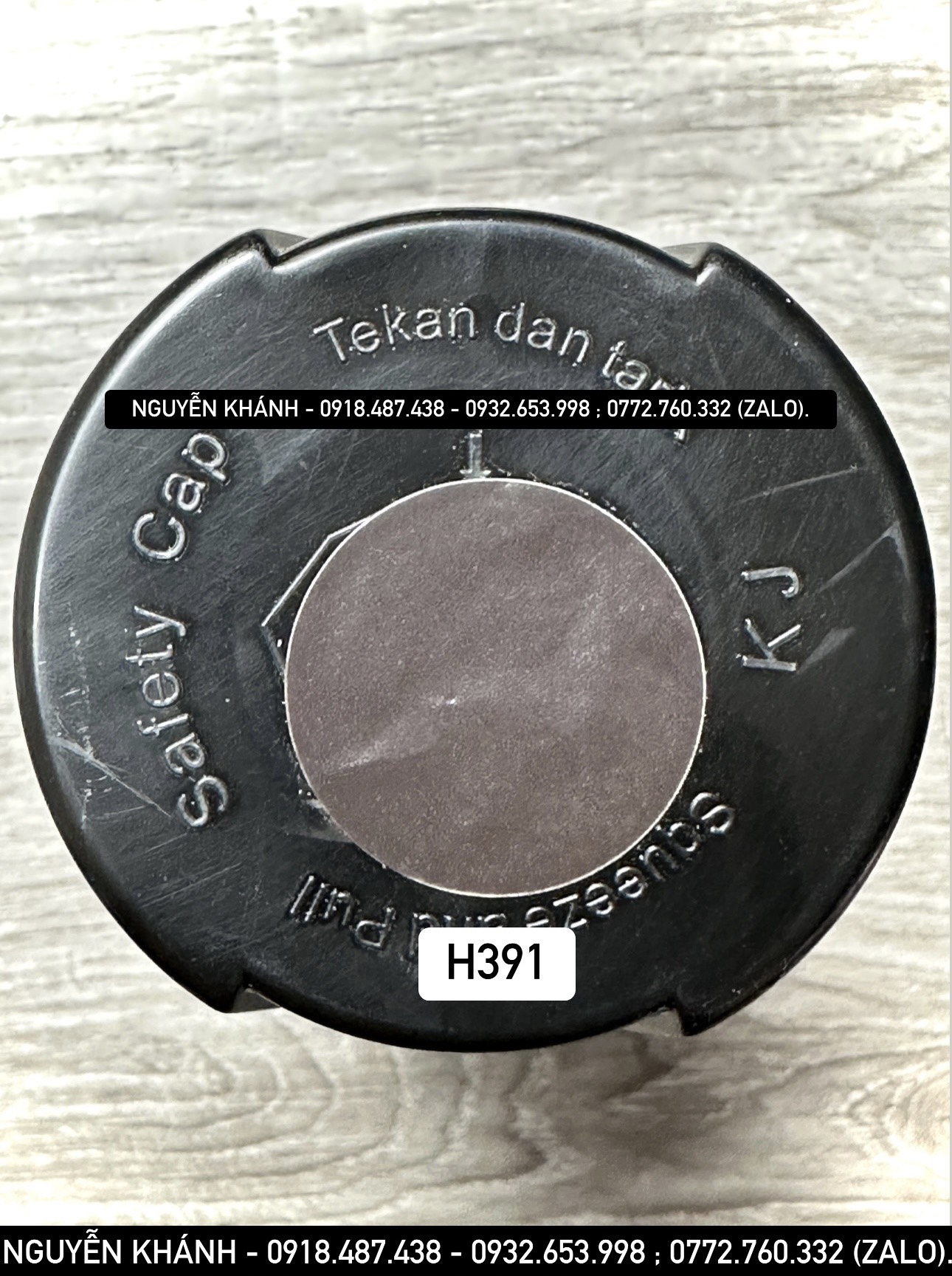 H391- sơn xịt samurai màu nâu hạt dẻ