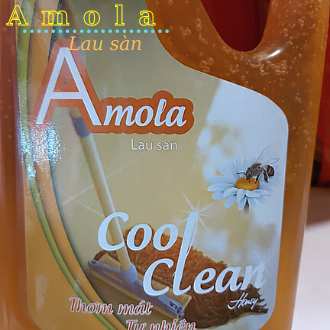 Nước Lau Sàn Amola 1L