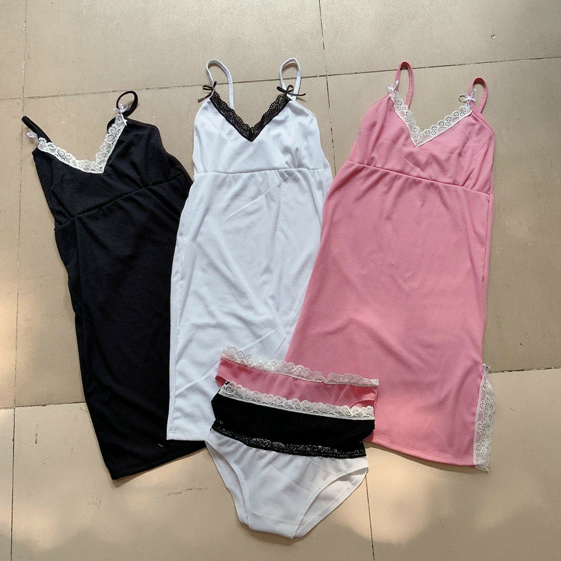 [HCM]Đầm ngủ 2 dây tặng kèm chíp