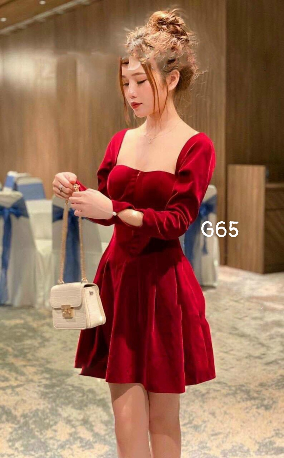 Đầm nữ cổ u hở lưng dây lưng tay dài dáng xòe