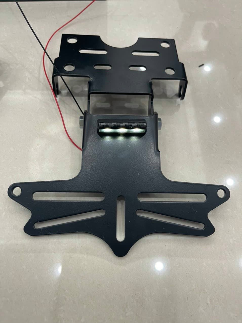 Bát biển số gấp 2 chiều có đèn exciter 155.