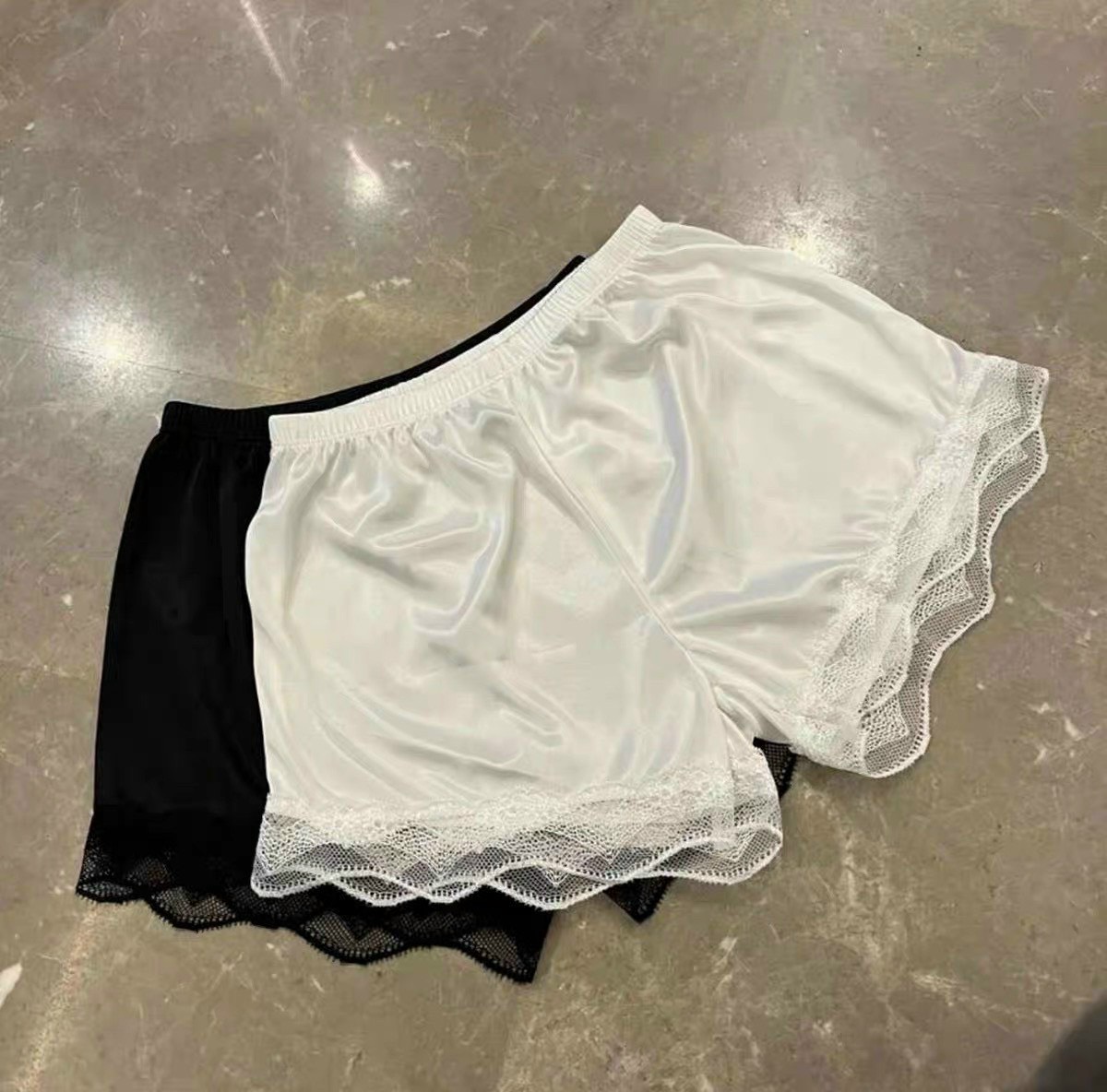 QUẦN ĐÙI SATIN PHỐI REN SIÊU ĐẸP NHIỀU MÀU