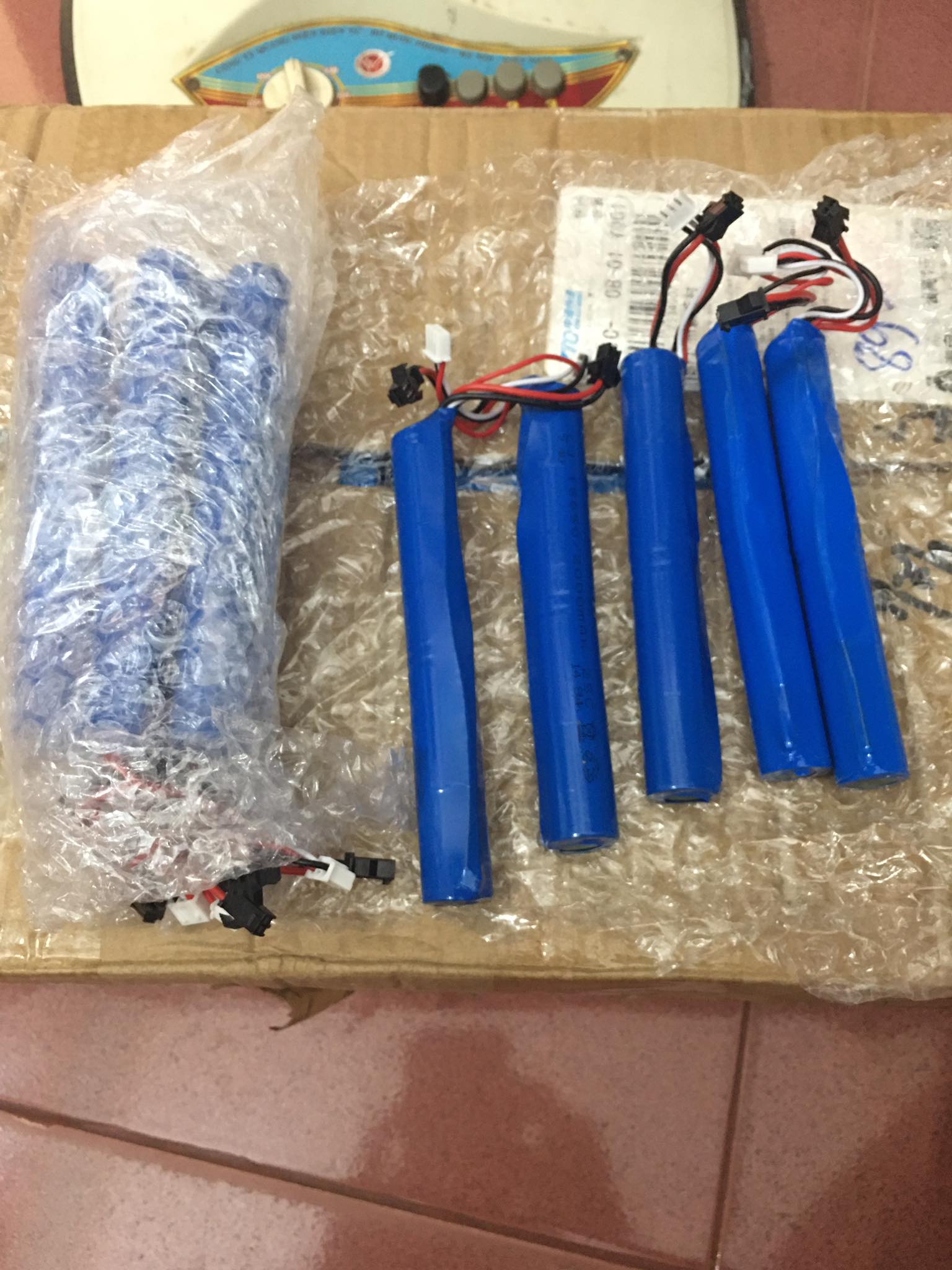Pin sạc Li-Ion 18650 2000mAh 7.4V 25C