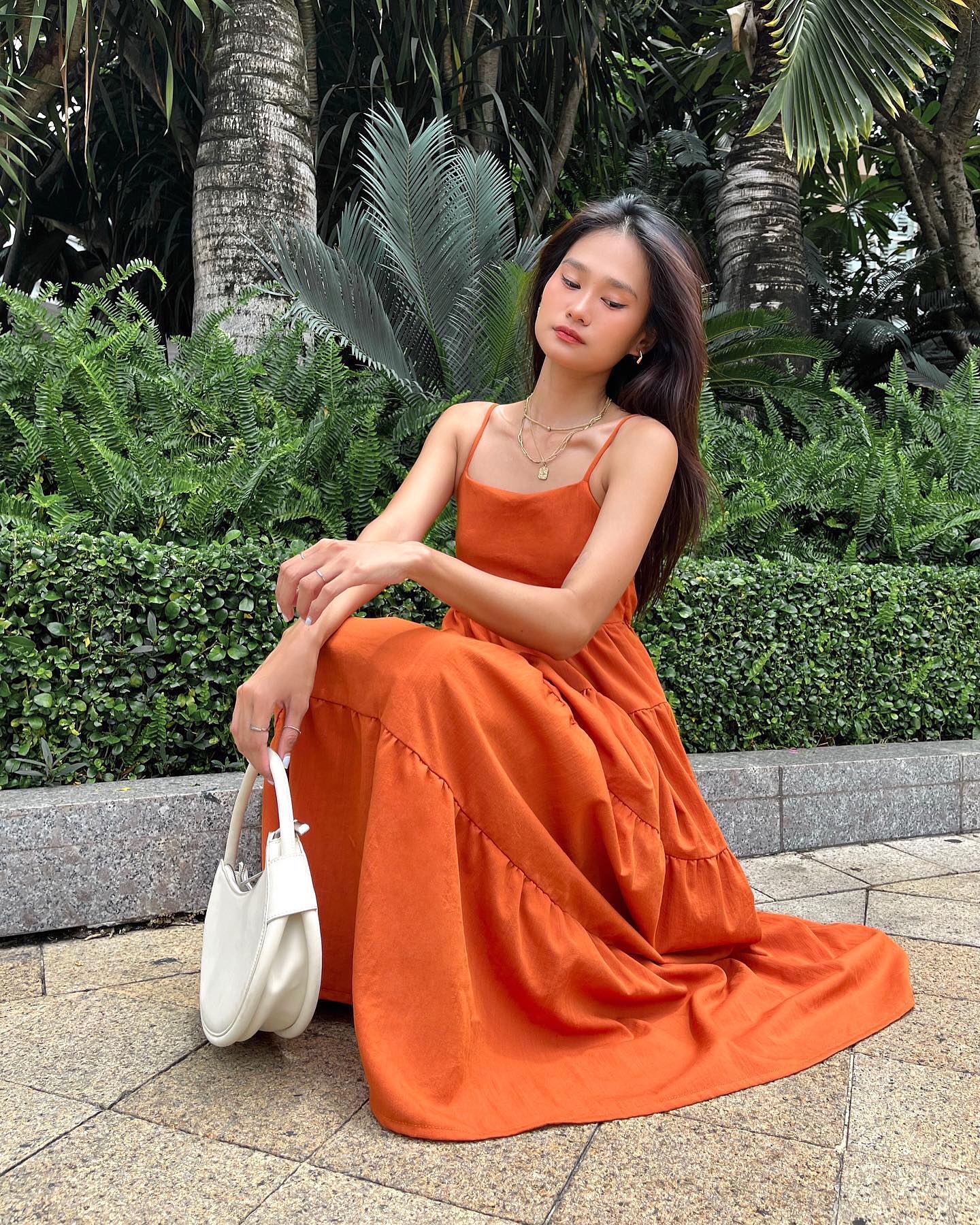 [Nhập mã LAZFASHION34-giảm 15% tối đa 99k/600k]SAP-Đầm dài 2 dây hở lưng nữ tính volca