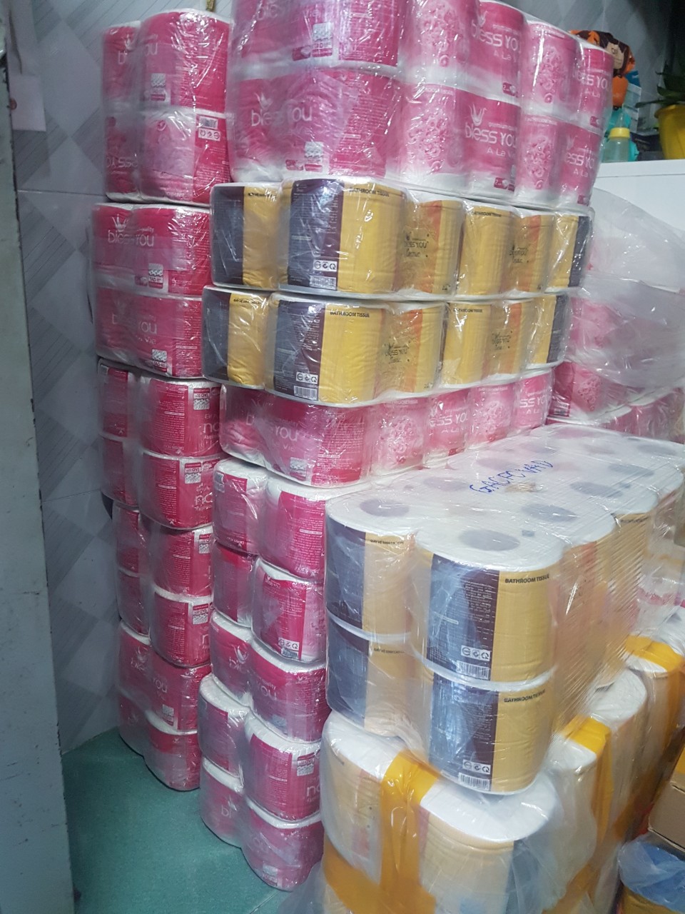 [HCM]giấy vệ sinh bless you Lốc 10 Cuộn