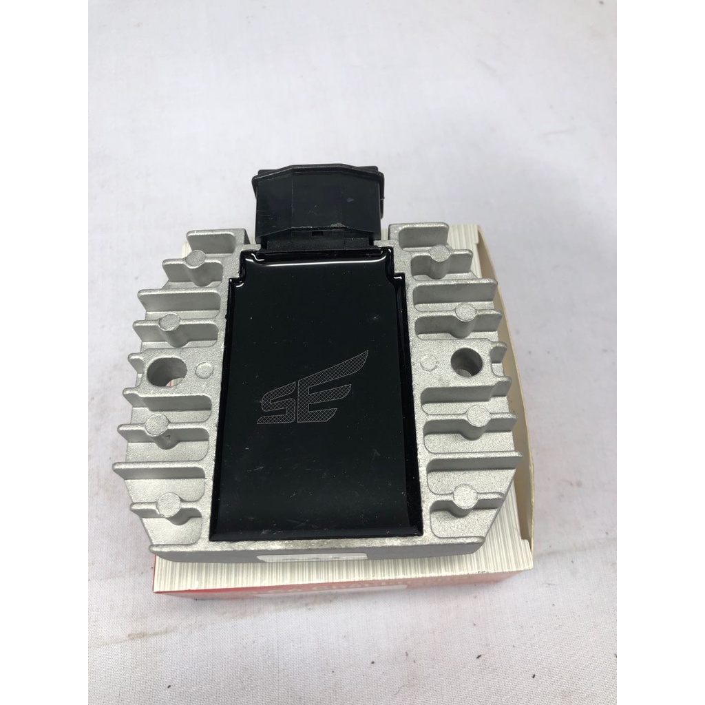 CỤC XẠC- LEAD- 110 - ( SE )