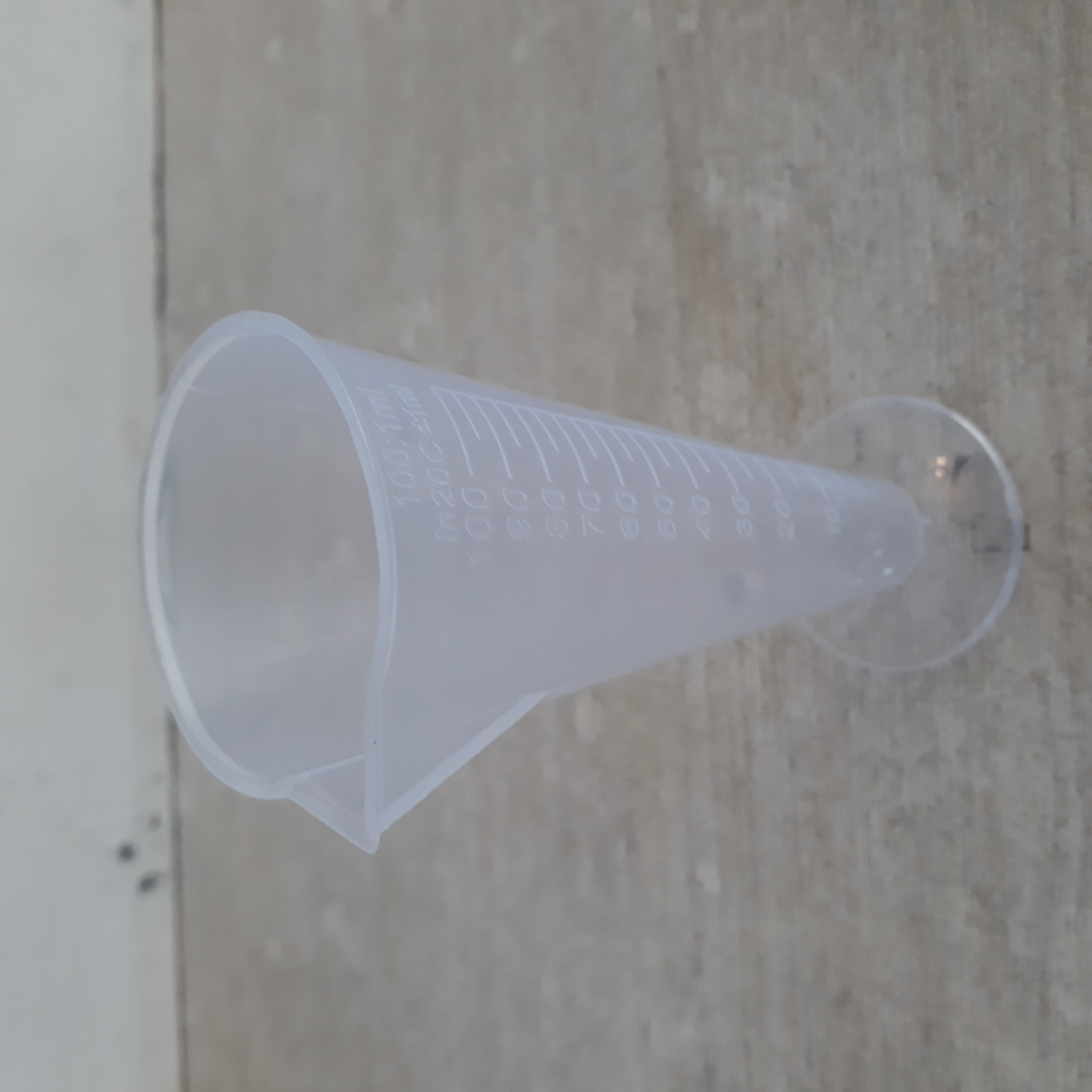 LY ĐONG NHỰA ĐỊNH LƯỢNG 100ML - DỤNG CỤ PHA CHẾ