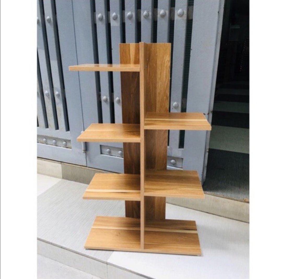 Kệ sách vuông 4 tầng 7 ngăn cao cấp. Chất liệu gỗ MDF phủ melatium chống thấm cao cấp không mối mọt cong vênh. Độ bền cao