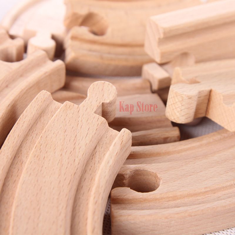 [HCM]Set mở rộng mô hình đường ray xe lửa gỗ 34 chi tiết