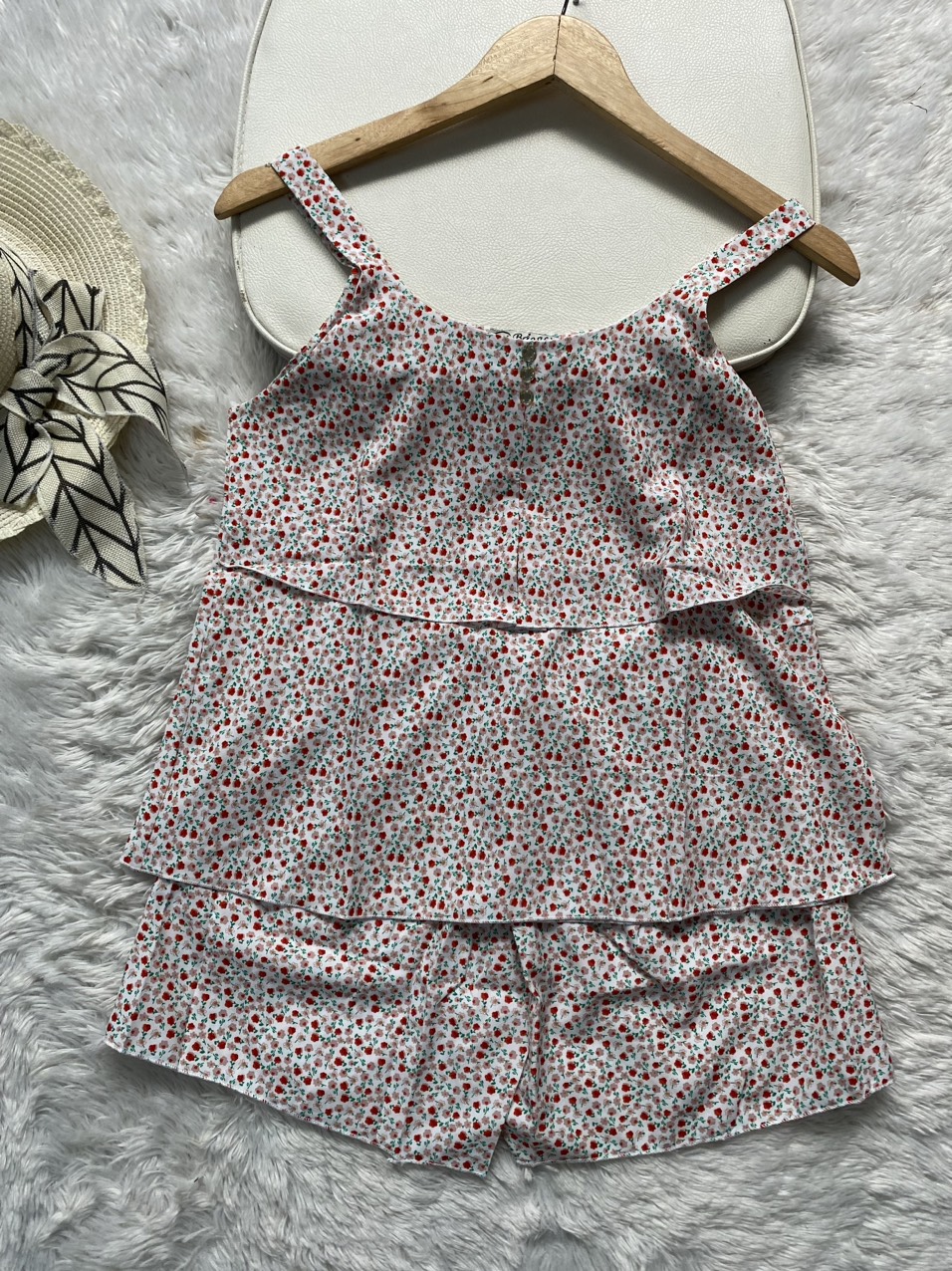 [size40-55kg) đồ bộ lụa đùi hoa nhí chấm bi chất vải lụa hàn mềm mát thời trang