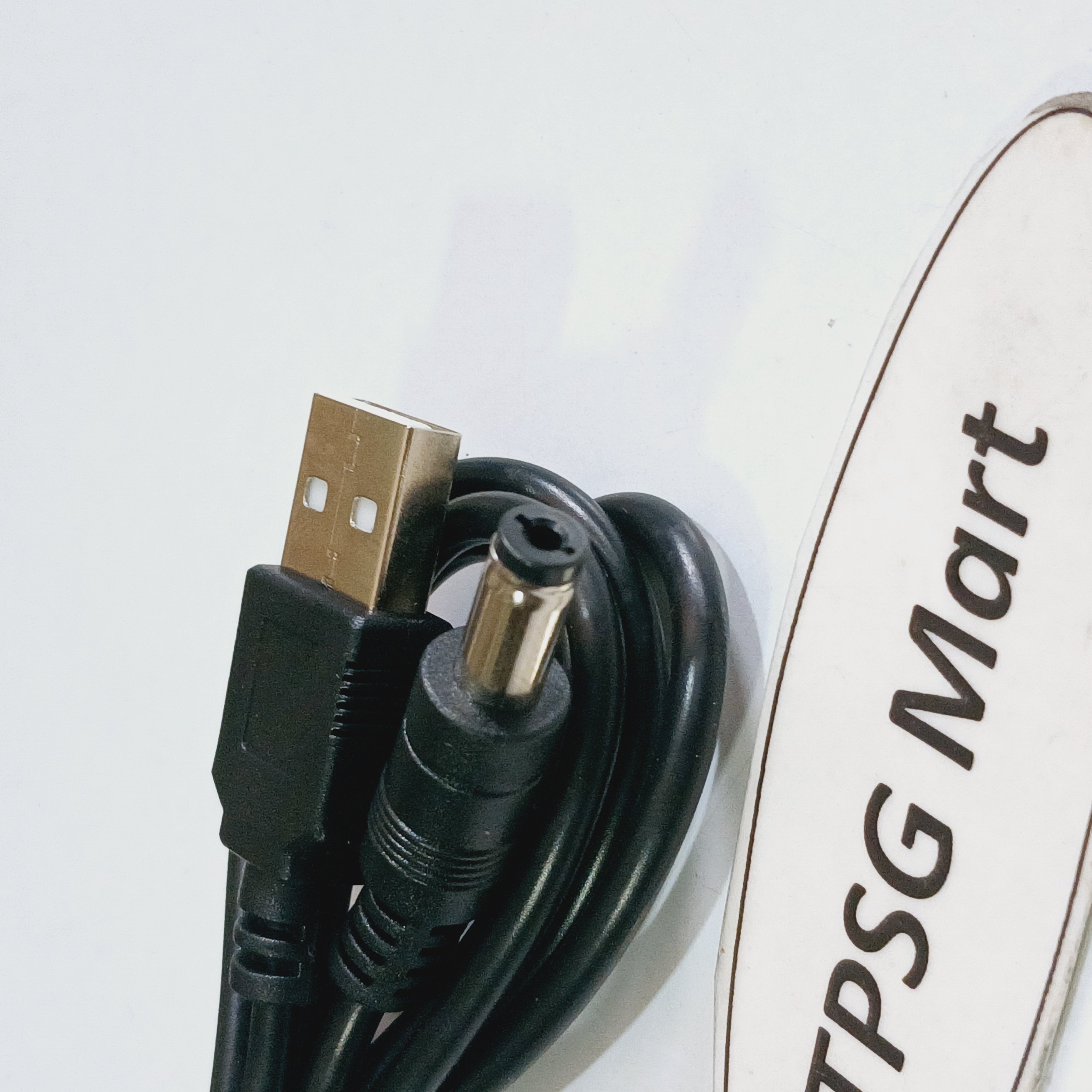 Cáp nguồn USB ra đầu 5.5mm X 2.1mm dài 1m / Giá bán 2 Sợi