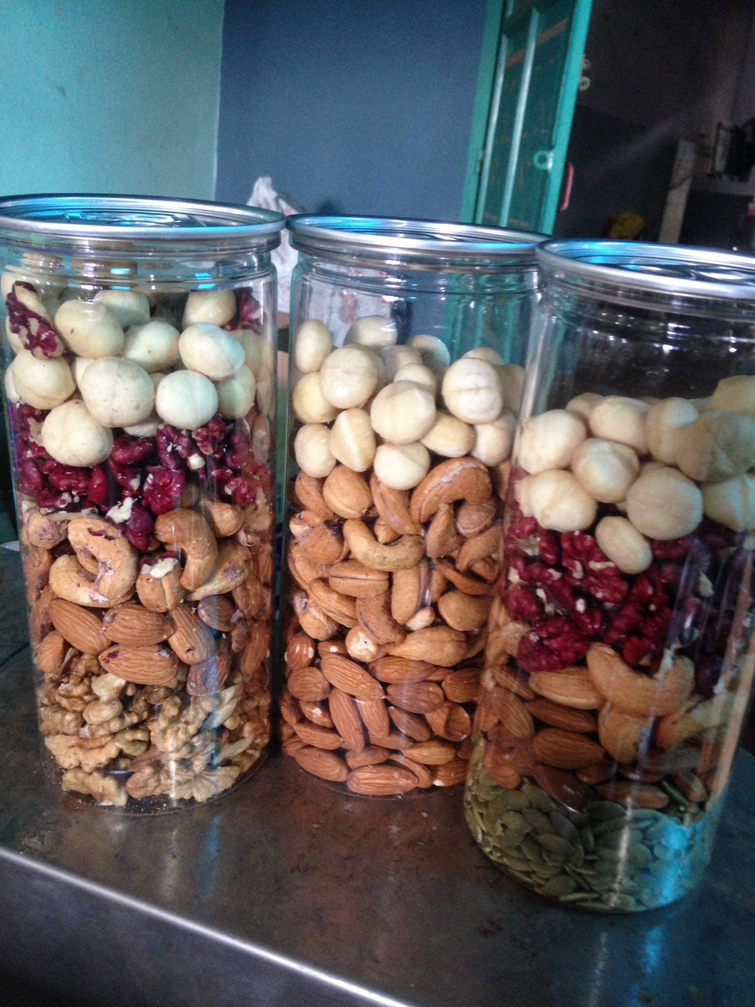 [HCM]Hạt Dinh Dưỡng 500gr - Mix Nuts 5 loại hạt (Óc chó vàng Óc chó đỏ macca hạnh nhân hạt điều hạt bí xanh)