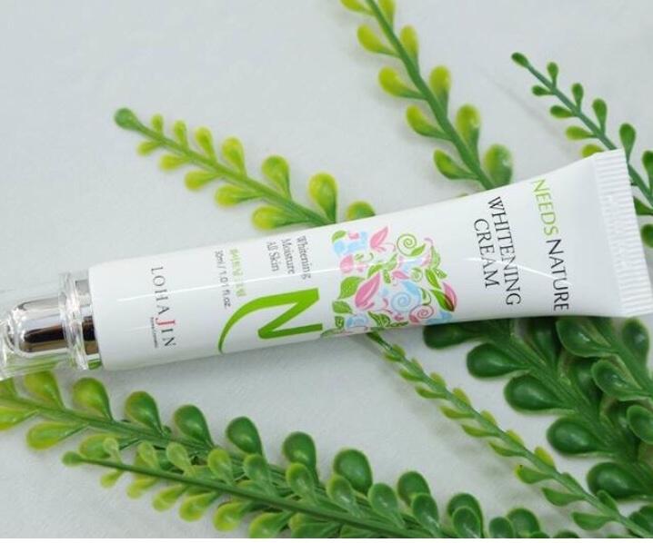 Kem Needs Nature Whitening Cream Lohajin
