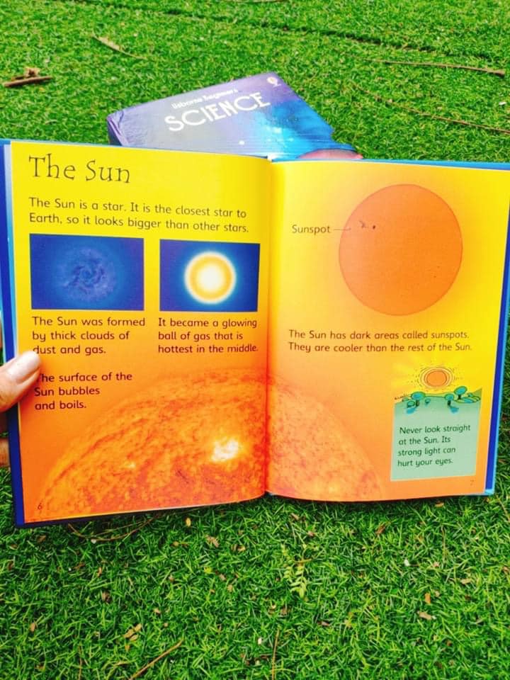 Usborne Beginners science boxset - Bìa cứng | Nhập Khẩu