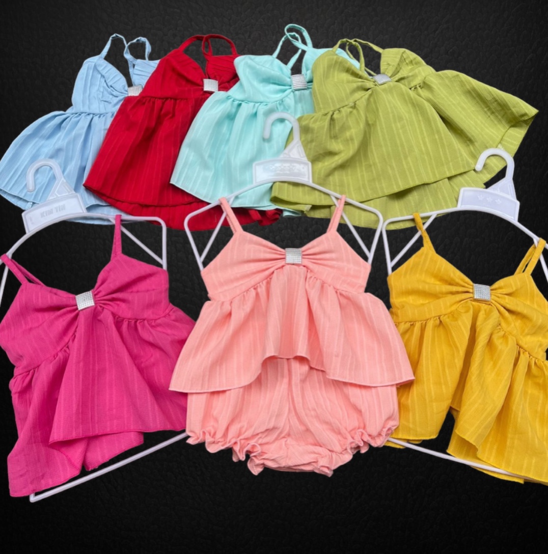 Bộ Lụa Nhún Ngực Nhiều Họa Tiết Bé (6-20kg) (giao màu ngẫu nhiên)