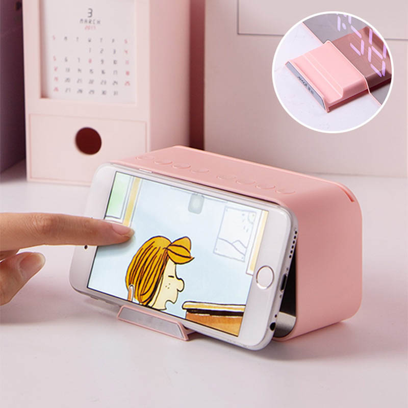 Loa Bluetooth Kiêm Đồng Hồ K10 Mặt Gương Hiển Thị Đèn Led - Giá Đỡ Điện Thoại - Đồng Hồ Báo Thức Chất Lượng Âm Thanh Cao Chống Ồn Và Tăng Cường Âm Bass