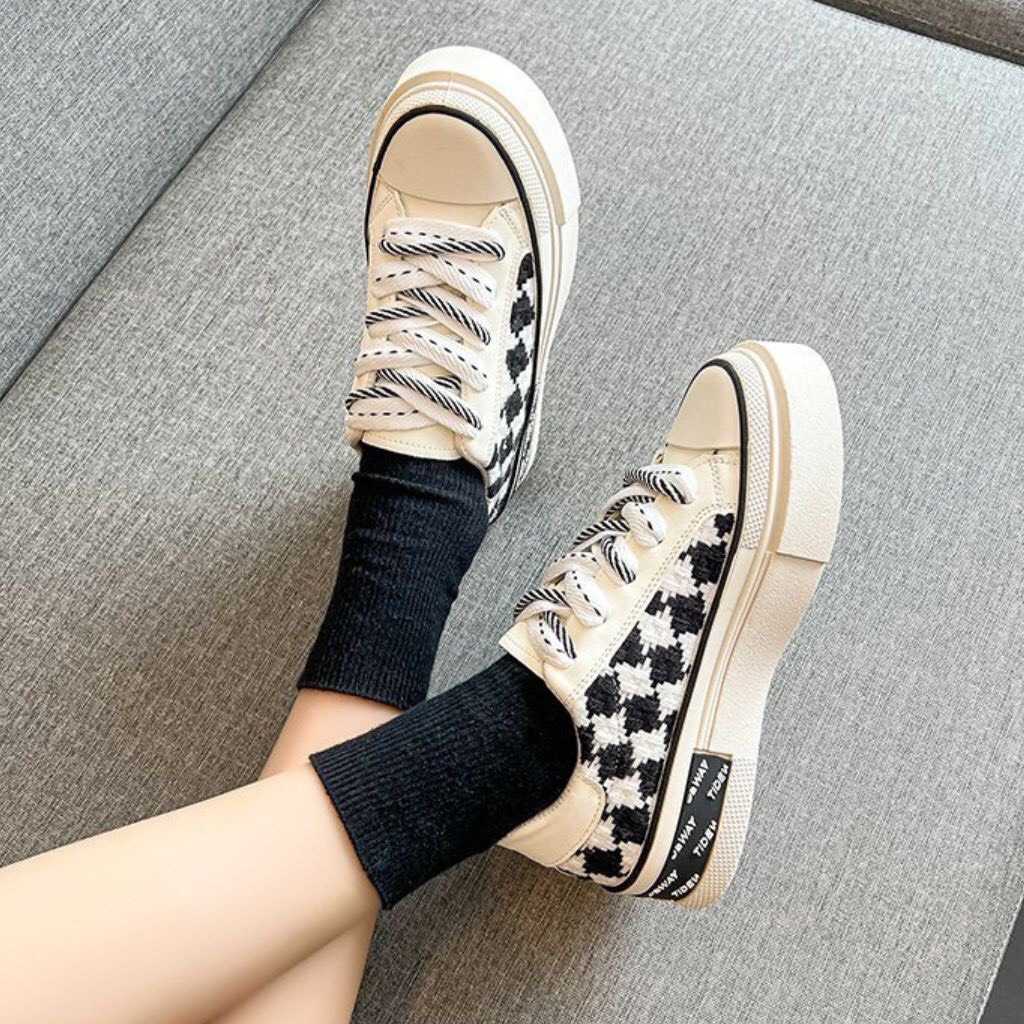 GIÀY THỂ THAO CARO NỮ SINH SIÊU XINH