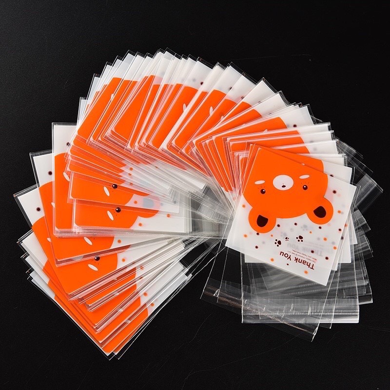 Set 100 túi kích thước 7x7cm đựng bánh kẹo, sticker hình động vật dễ thương Canarystore54