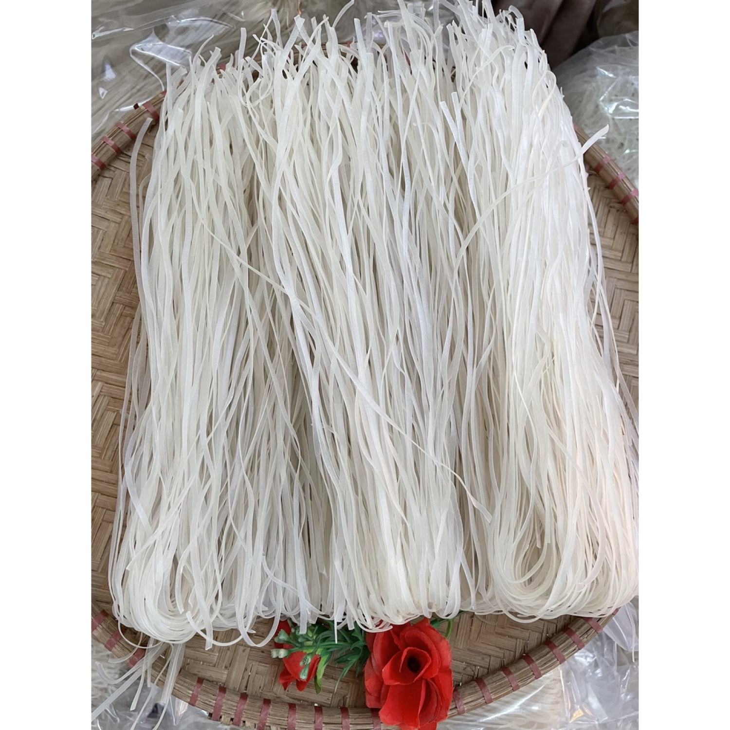 Phở khô Hà Nội (Quỳnh Chi Foods) Sợi Phở Dai Ngon (gói 1kg)