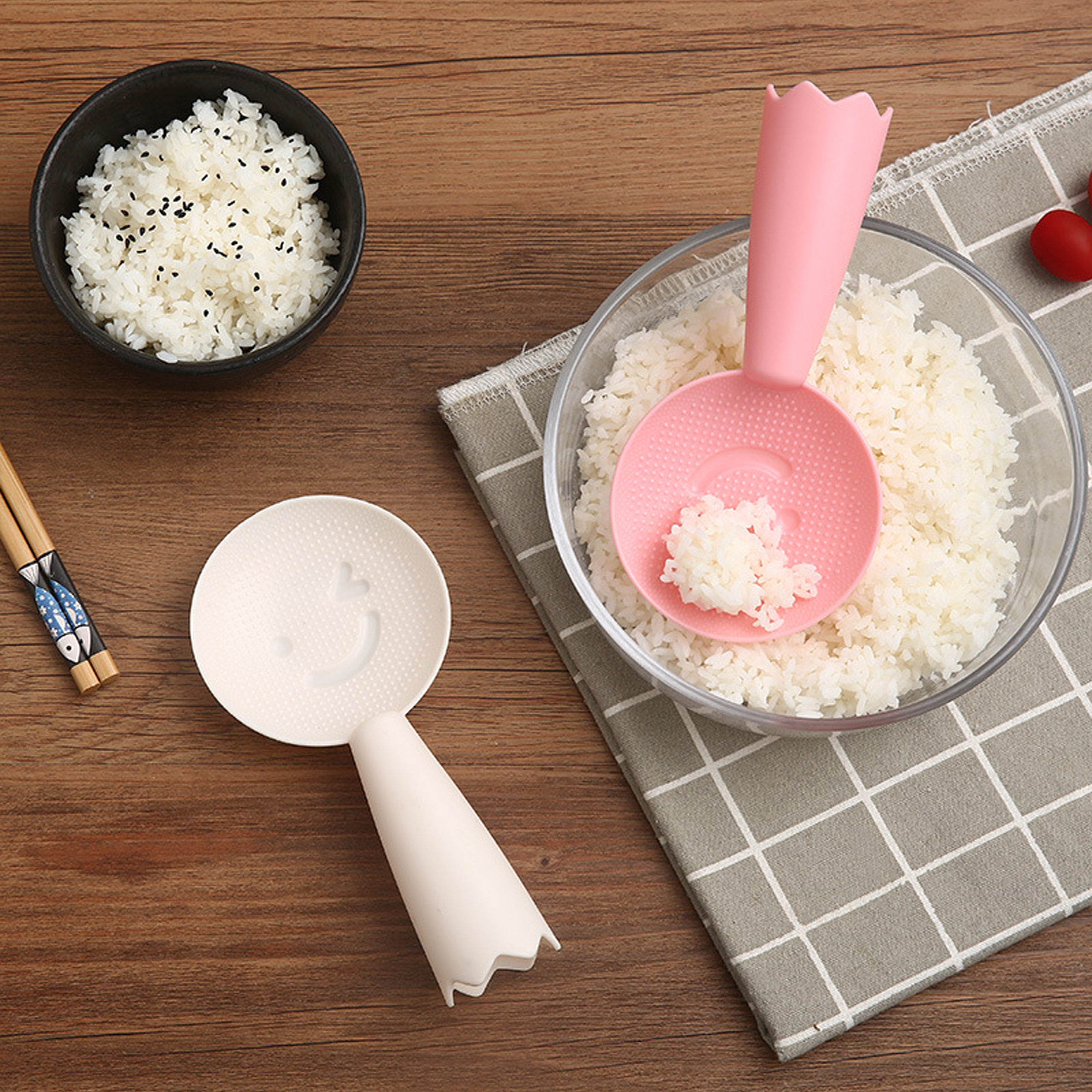 Muỗng múc cơm hình mặt cười xinh xắn