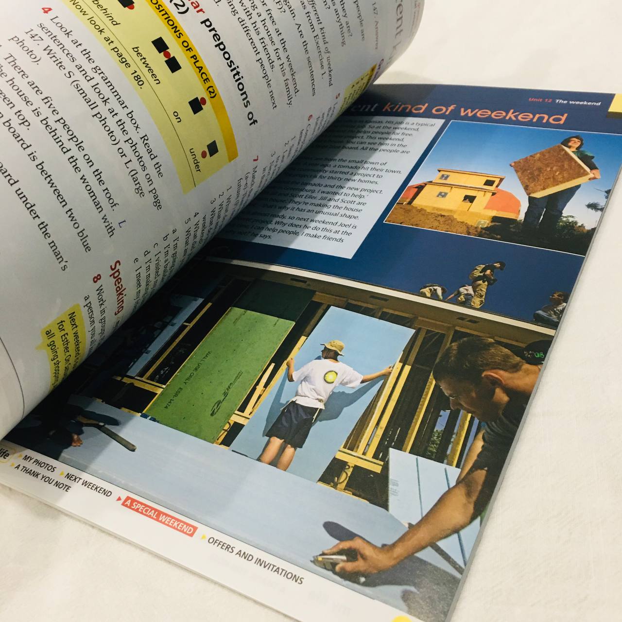 Sách - Life A1 (BrE) (2 Ed.) (VN Ed.) Student Book with Web App Code with Online Workbook - có code học online