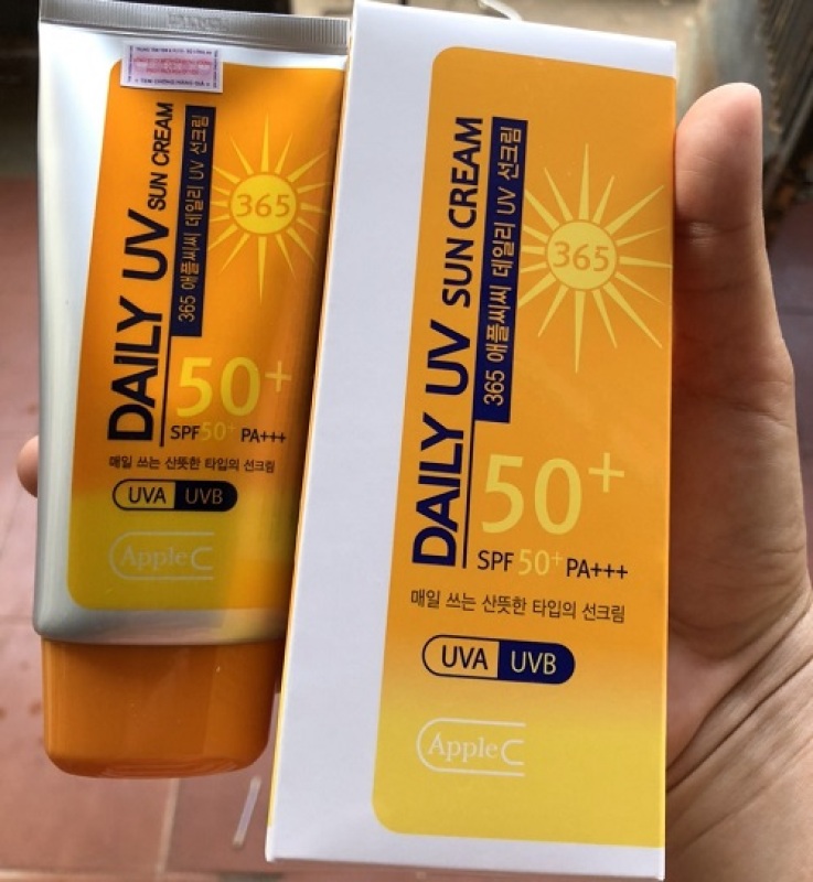 Kem Chống Nắng DAILY UV Sun Cream SPF50+PA+++ cao cấp