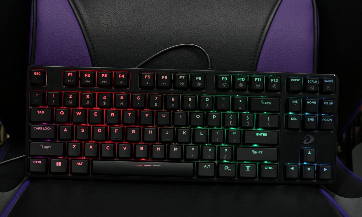 Bàn phím cơ Gaming DareU EK87S - Black (Rainbow Led, Blue D switch)