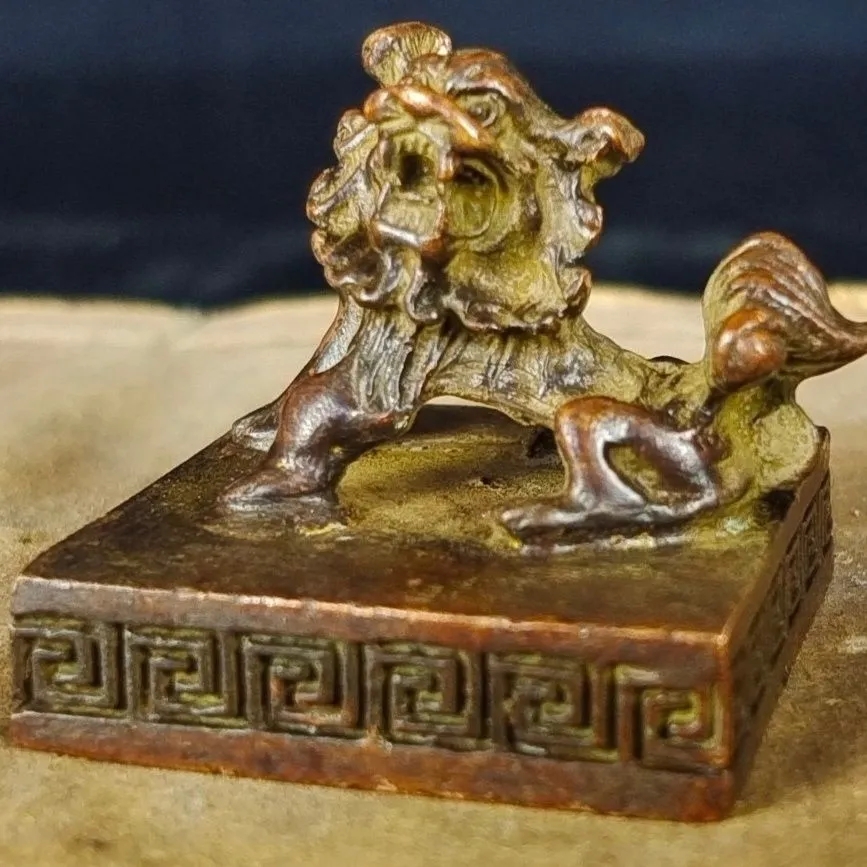 Antique Craft Kirin Seal Taoist Nine Heavens Xuannv Seal Antique Bronze Ware Collection Ornaments Town Ruler Paper