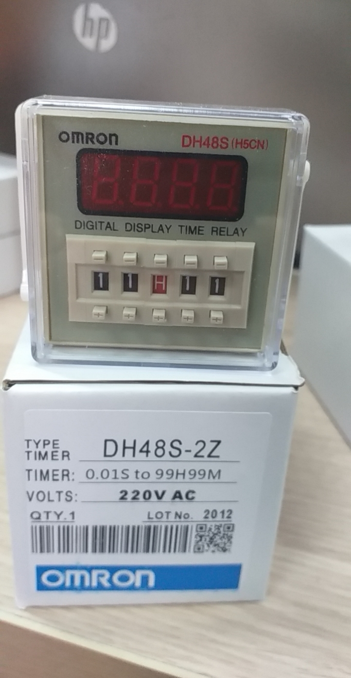 Rơ le thời gian OMRON DH48S-S, DH48S-1Z, DH48S-2Z (kèm đế)