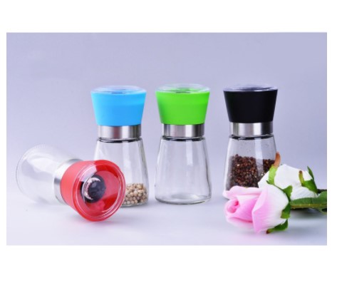 Dụng cụ xay tiêu cầm tay