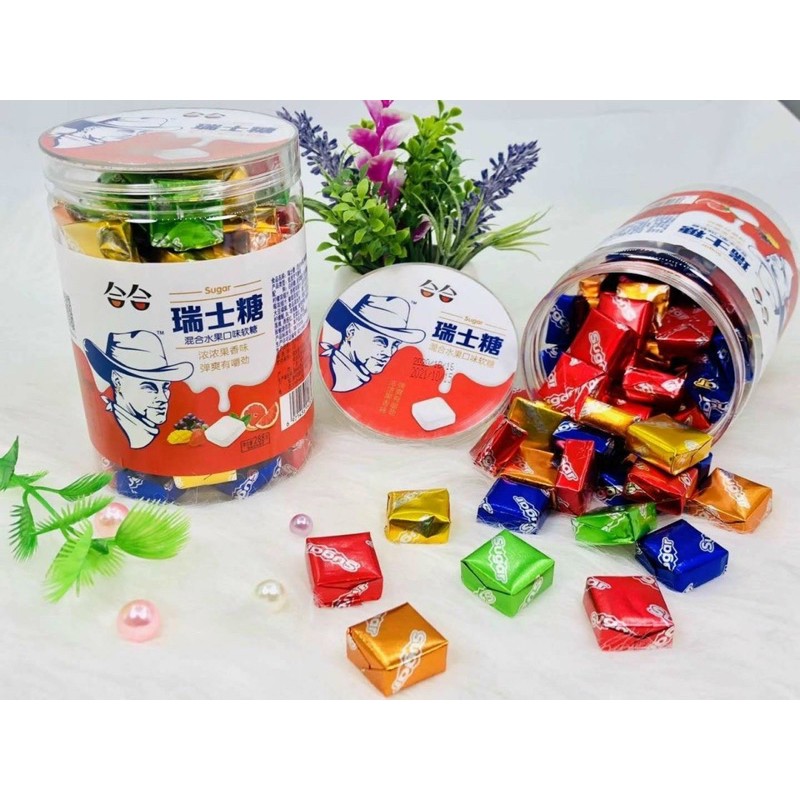 Hộp kẹo sữa chua ông già 288gr