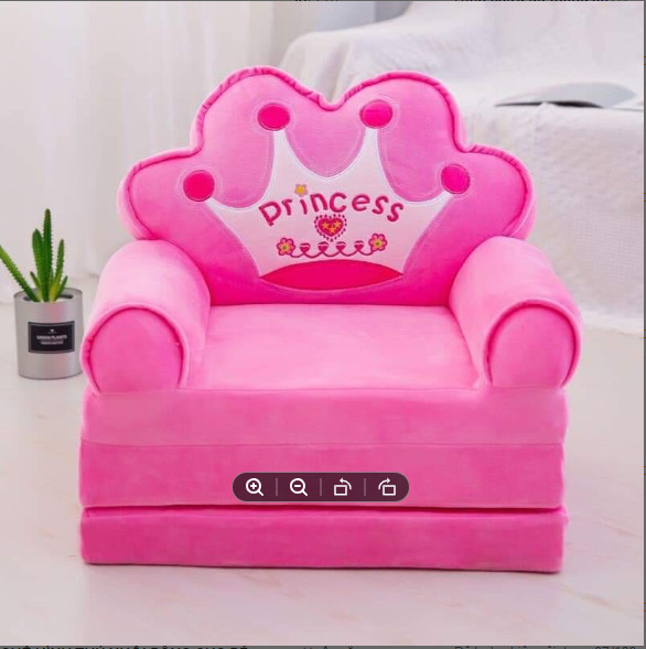 Đệm ghế ngồi hình thú cho bé