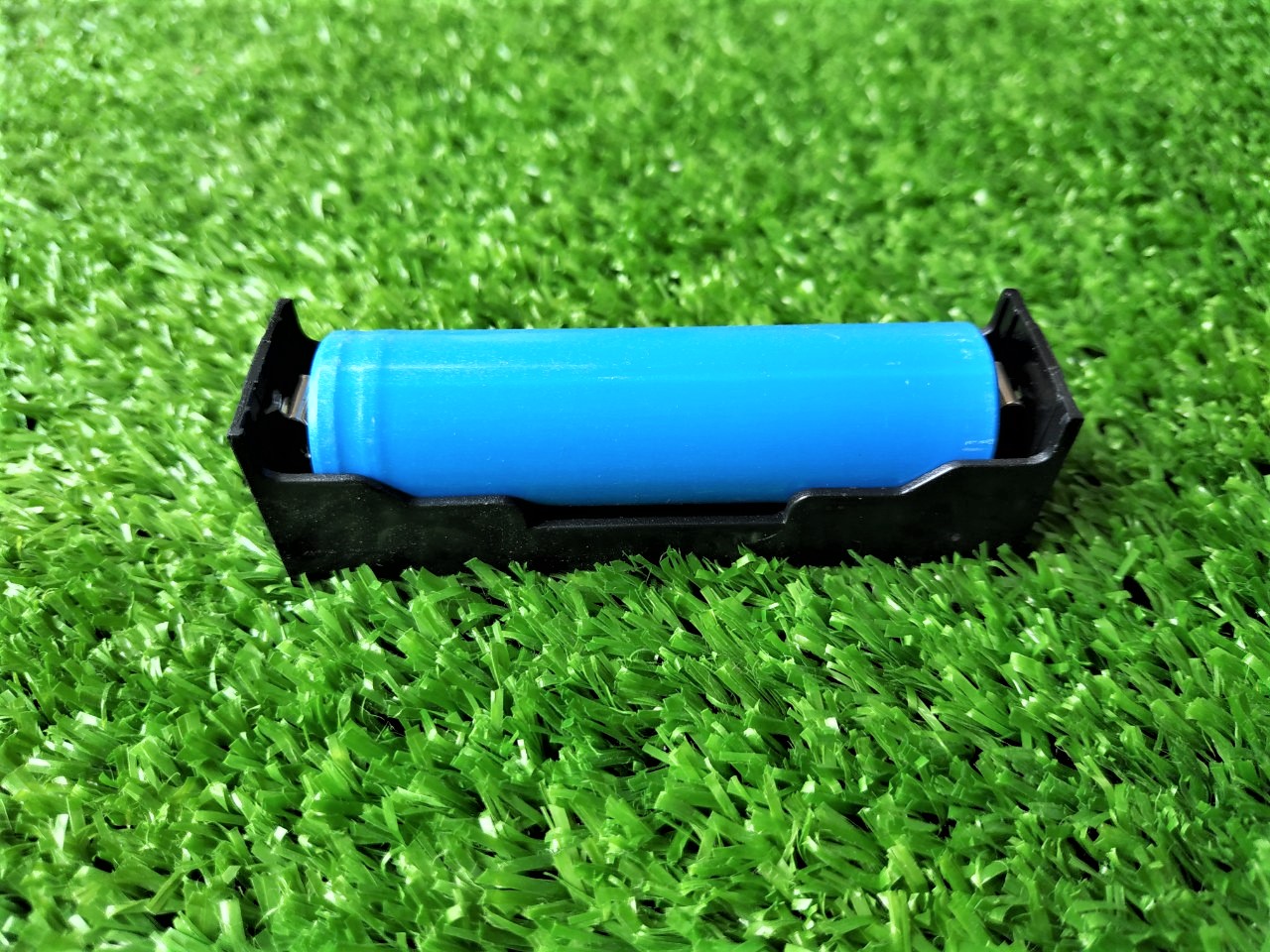 Đế 1 pin 18650 (2 cái)