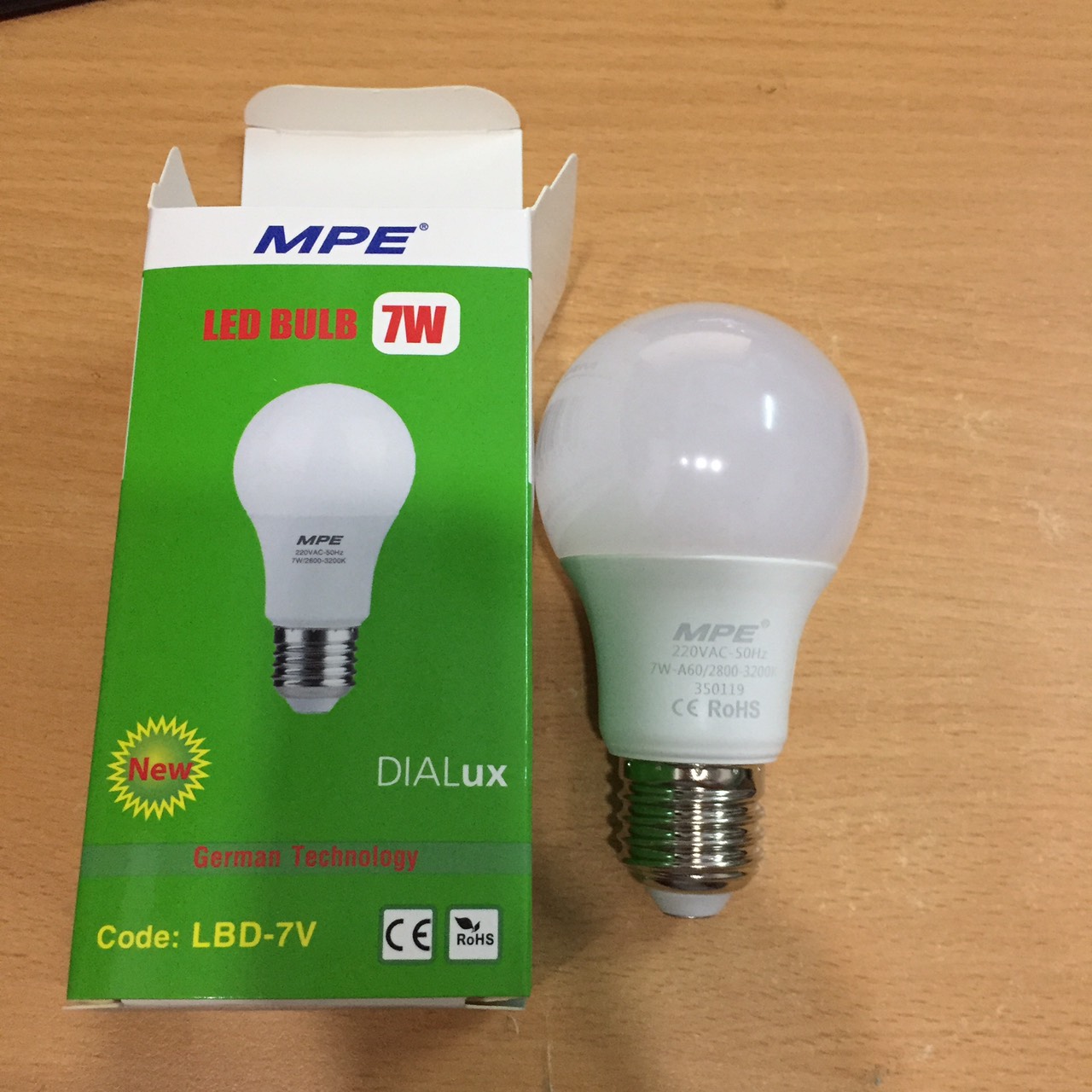 [HCM]BÓNG ĐÈN LED BUP 7W MPE