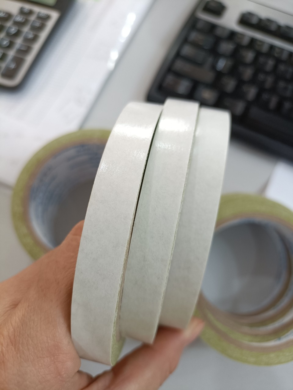 10 cuộn băng keo 2 mặt vàng 12mm x 9m