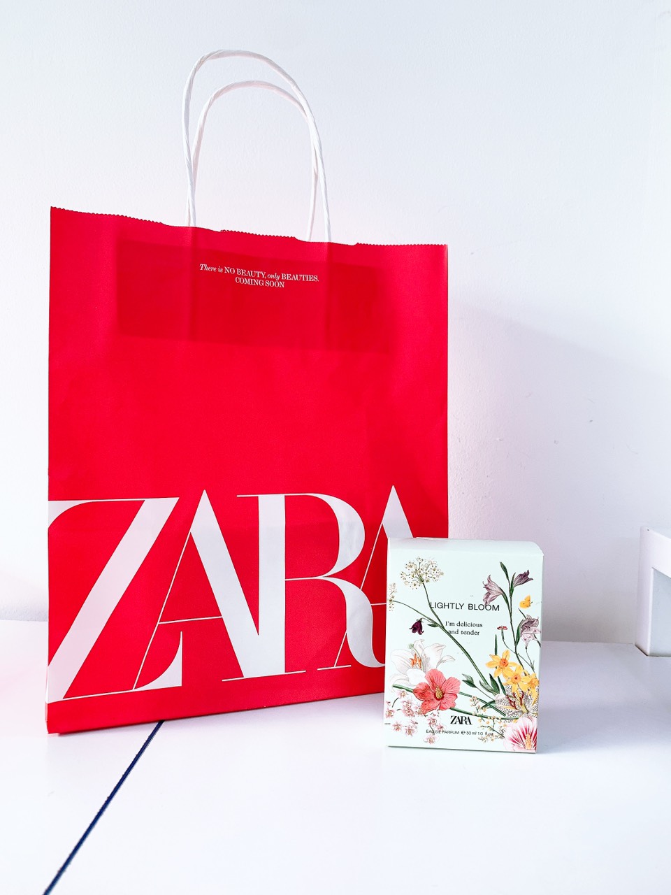 NƯỚC HOA ZARA  LIGHTLY BLOOM 30ml