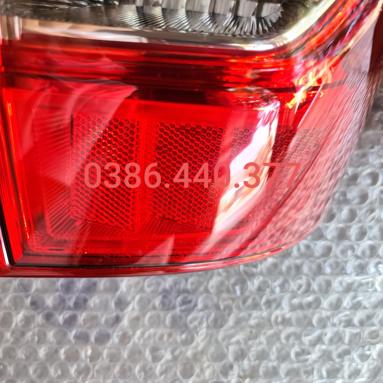 Đèn hậu Navara NP300 (Có phân vế, Giá 1 Chiếc) Xịn