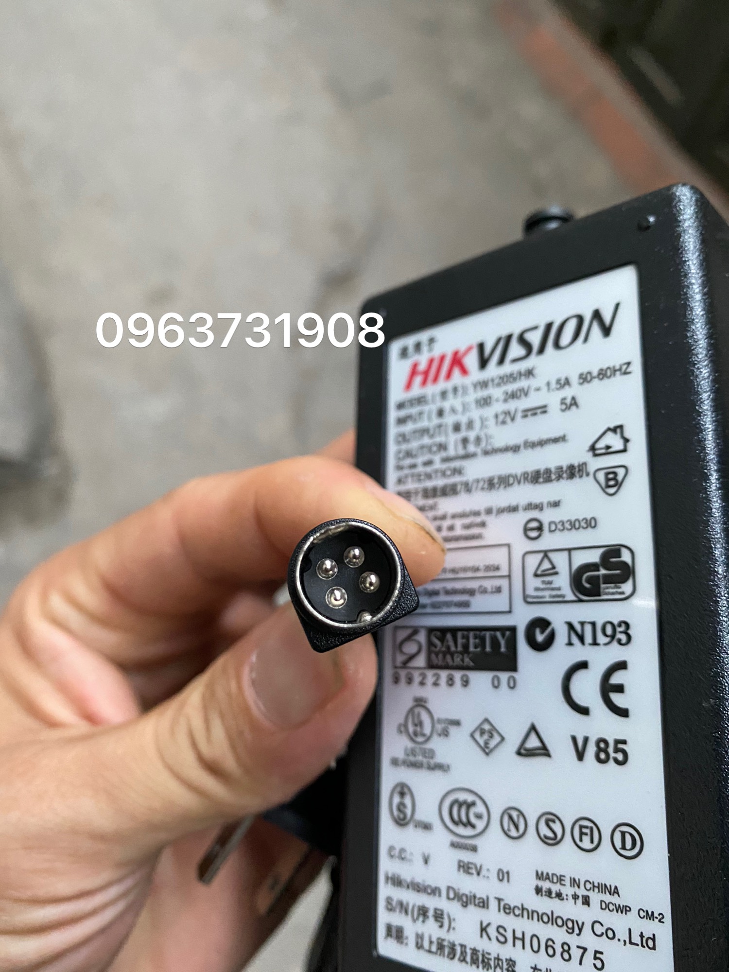 Nguồn đầu ghi camera Hikvision 12V 5A 4 chân